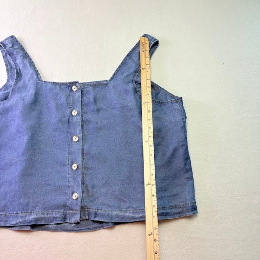 Torrid Button Front Tank Top Womens 1x Blue Denim Cropped Square Neck Festival - Picture 7 of 7